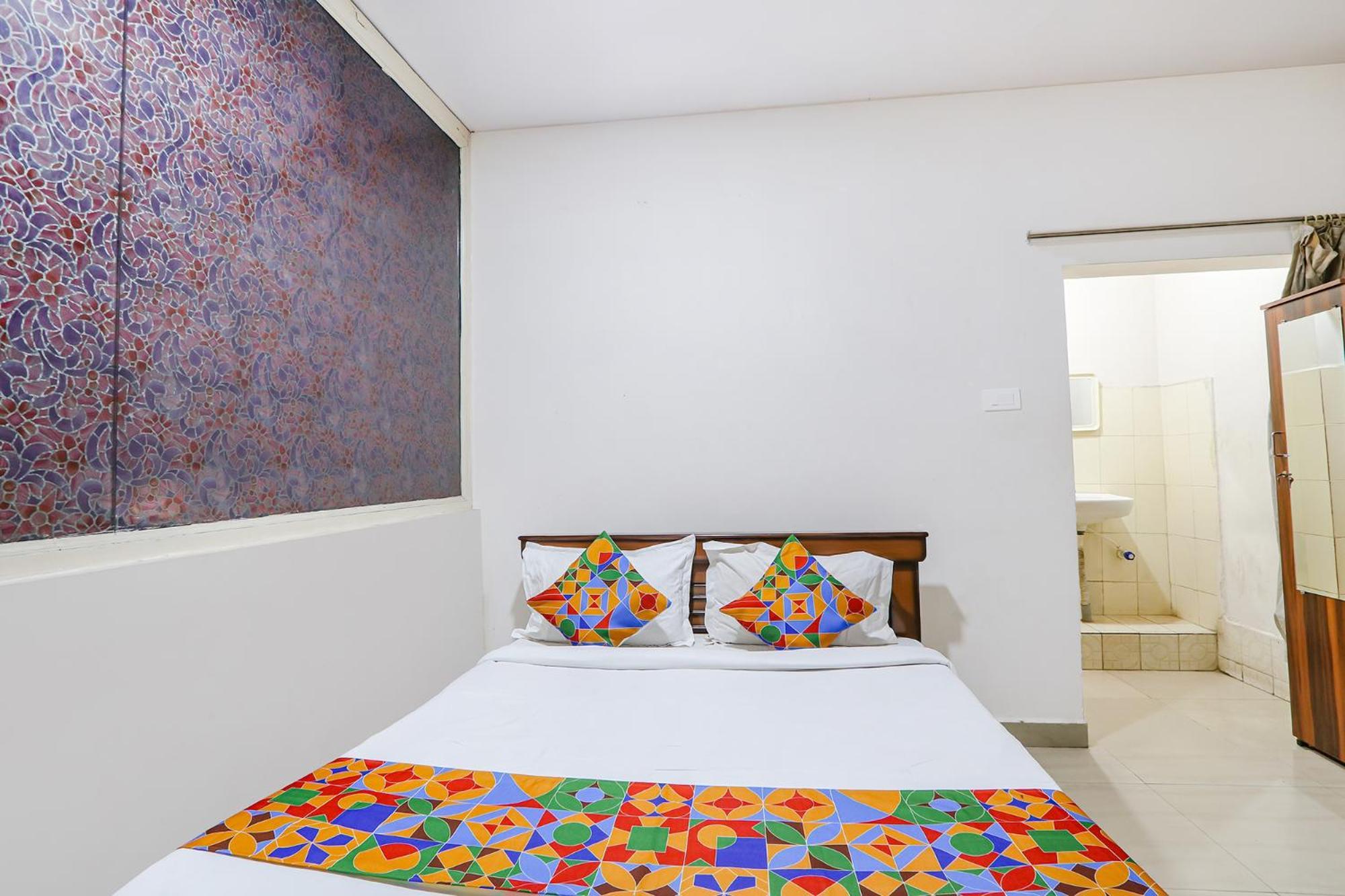 Fabexpress Korner Inn - Sivaji Park Βιζαχαπατνάμ Εξωτερικό φωτογραφία